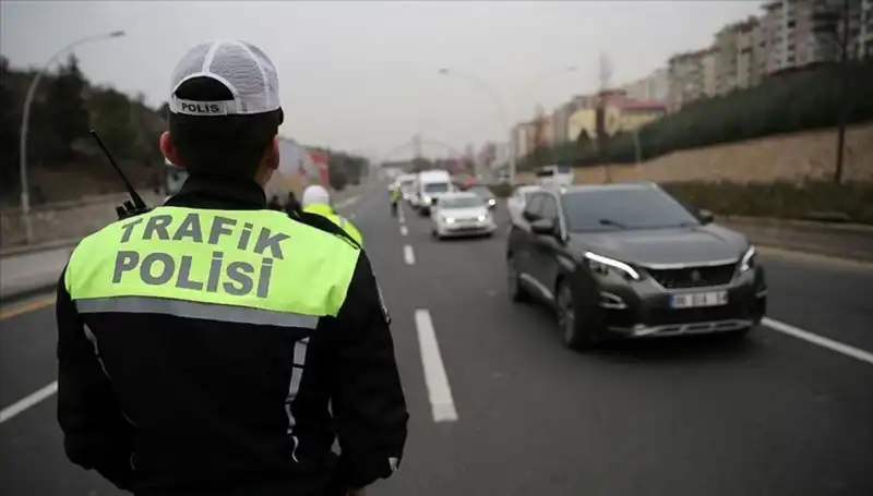 Ankara'da 23 Nisan Trafiği: Hangi Yollar Kapalı Olacak?