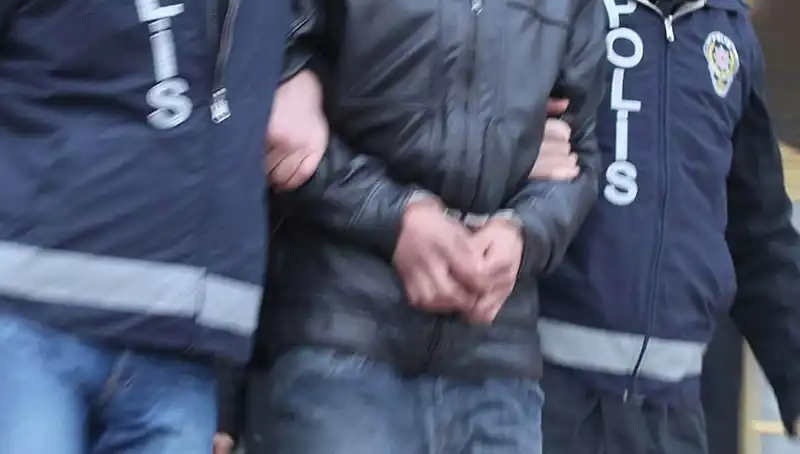 Erzincan'da Uyuşturucu Operasyonunda 5 Şahıs Tutuklandı