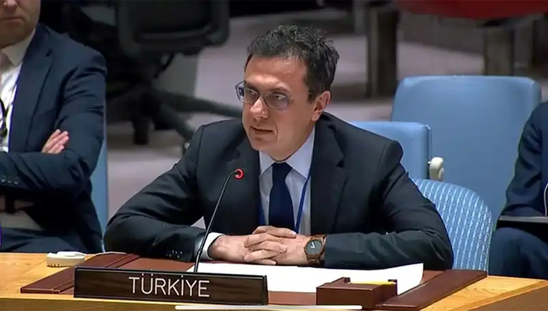 İsrail’in Suriye’deki Hava Saldırılarına Son Vermesi Gerekli mi?