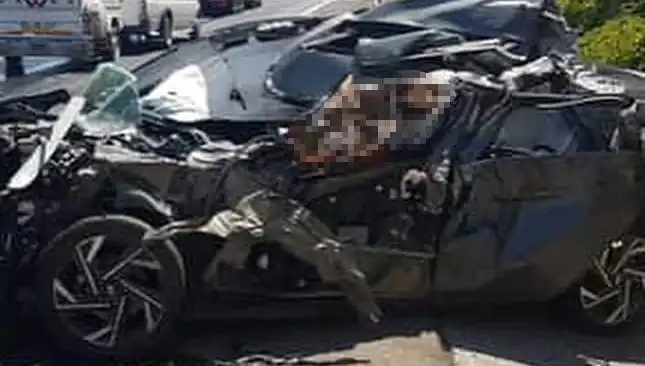 Şanlıurfa'da Trafik Kazası: Otomobil Tankere Çarptı, 1 Kayıp