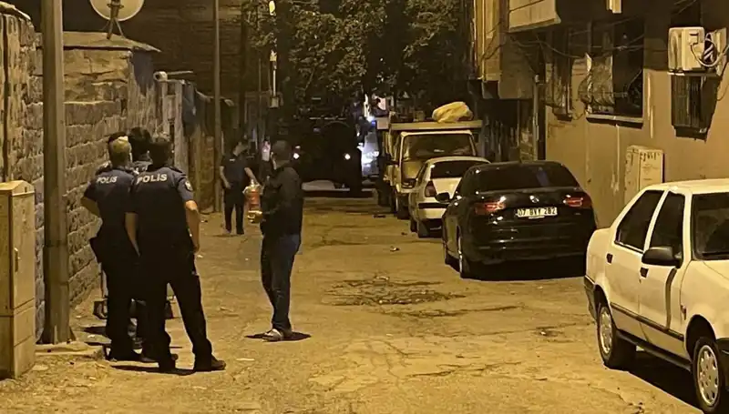 Polise Ateş Açan Şüpheli, Bacaklarından Vurulduğu Anları Anlattı!
