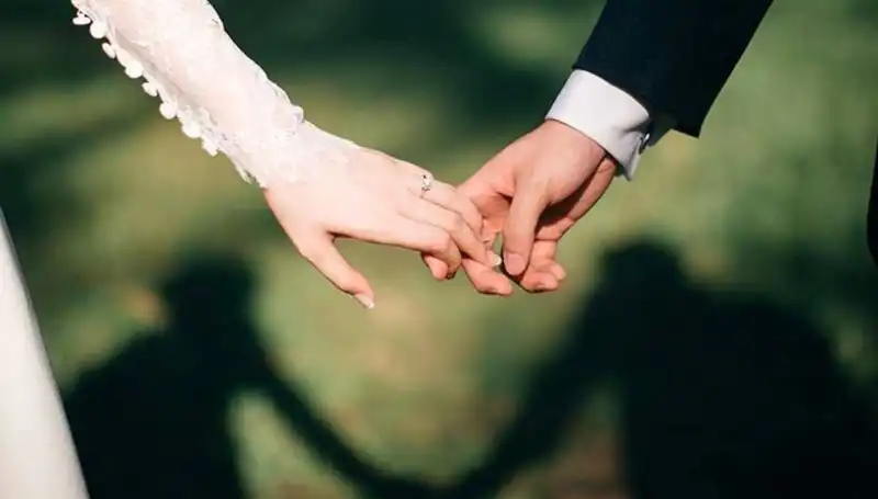 Sosyal Medyada Tanıştığı Adamla Evlilik Vaadiyle 2,5 Milyonunu Kaptırdı