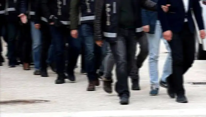 Kadın Profiliyle Tuzak Kurulan Gasp Olayı: "Balkız" Çetesi Debeleniyor