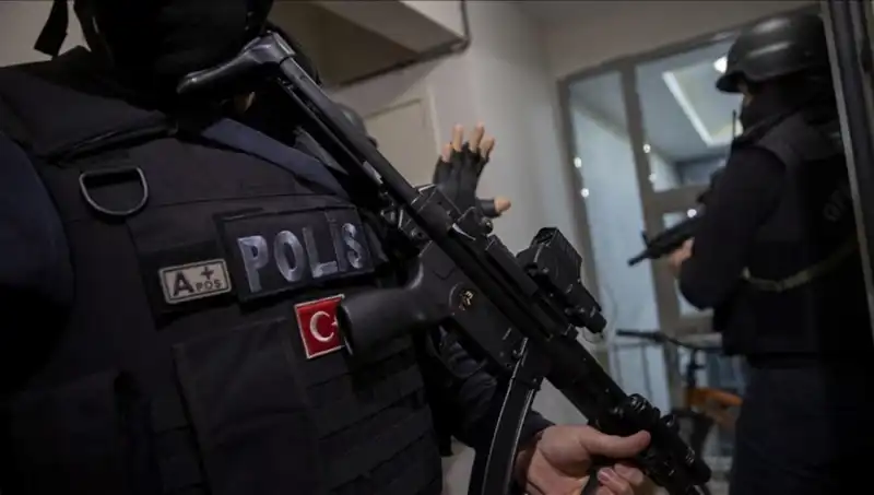 Uyuşturucu ile Mücadelede Tarihi Başarı: 71 İlde 516 Şüpheli Tutuklandı!