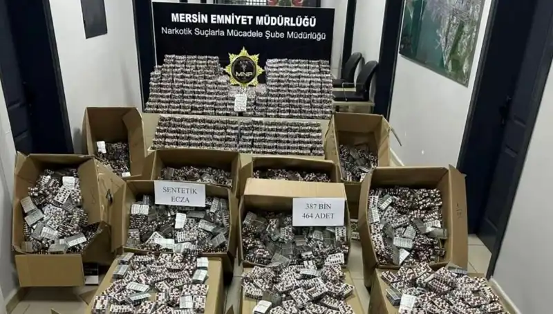Mersin'de Uyuşturucu Operasyonu: 387 Bin Hap Ele Geçirildi