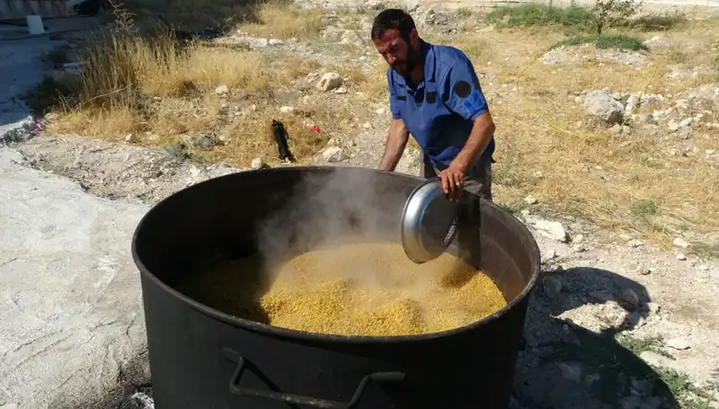 Her Yılki Geleneğiyle Kazanlar Kaynamaya Başladı!