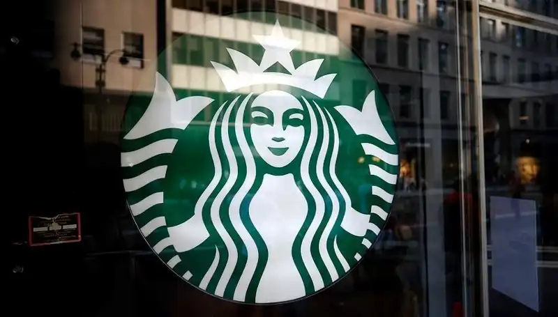 Starbucks'ta Küresel Satışlar Düşüşte: Nedenleri ve Gelişmeler