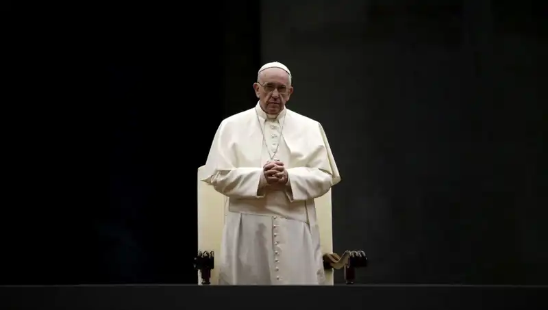 Vatikan'ın Kapılarını Aralayan İlklerin Papası Francis'in Hayat Hikayesi