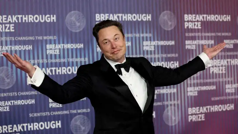Elon Musk, X Uygulamasında Sürpriz Mesajlaşma Özelliklerini Duyurdu!
