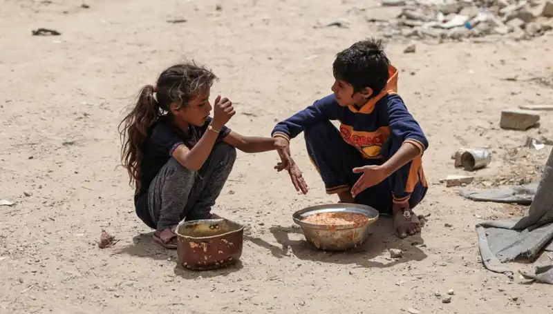 Gazze'de Açlık Draması: Dört Yaşındaki Çocuk Hayatını Kaybetti