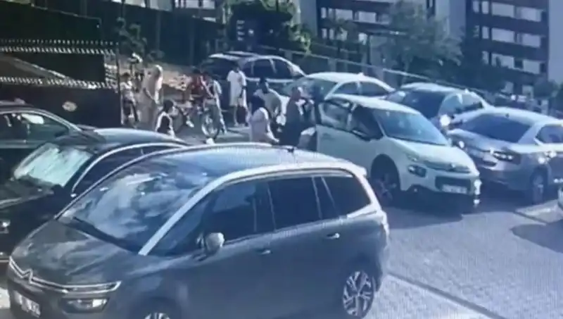 Eşini ve Yakınlarını Ezdi: Korkunç Olayın Ardındaki Gerçekler