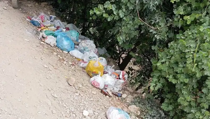 Kato Dağı’ndaki Kaval Şelalesi'nde Çöp Sorunu: Doğaseverlerin Tepkisi