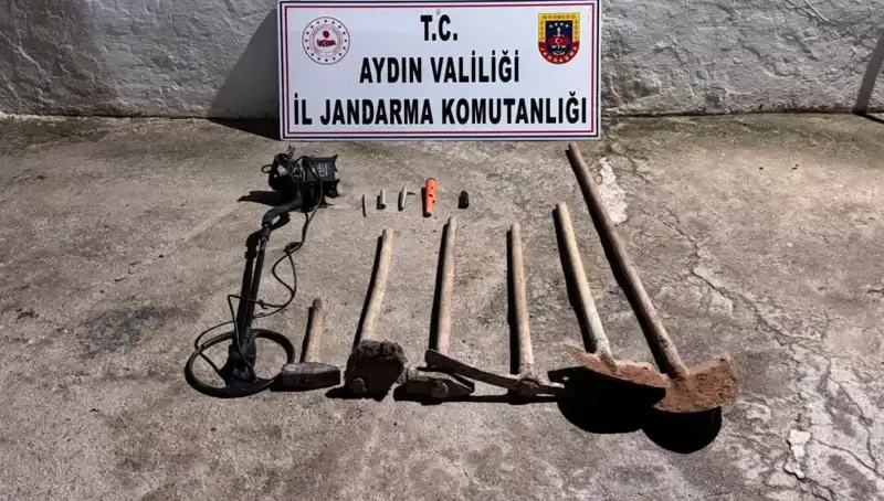 Aydın’da Kaçak Kazı Yaparken Suçüstü Yakalananlar Şoke Etti