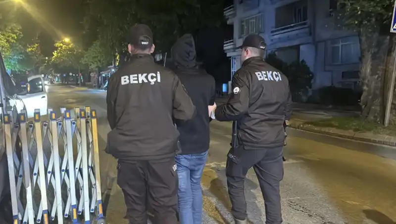 Edirne’de Düzensiz Göçmen Operasyonu: 4 Kişi Yakalandı