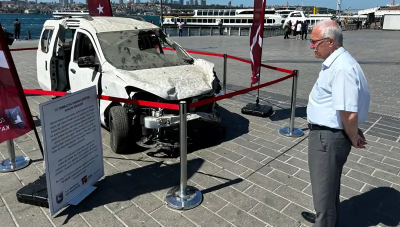 15 Temmuz'da Tankın Ezdiği Araçlar, Tarihin İzlerini Sergiliyor!