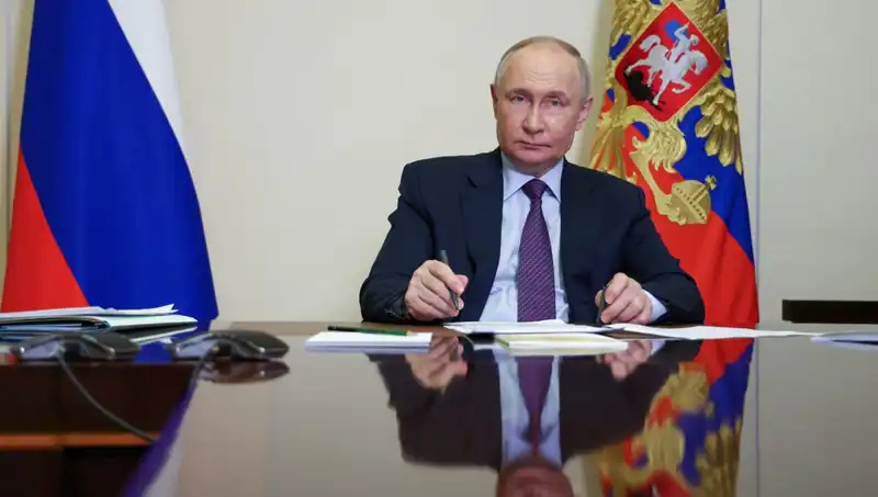 Putin, Esad’ı Suriye’de Tutmanın Yollarını Arıyor: Yeni Stratejiler