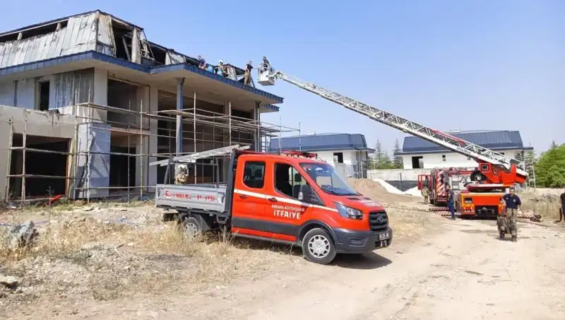 Ankara Gölbaşı’nda Villalar Arasında Korkutan Yangın: Neler Yaşandı?